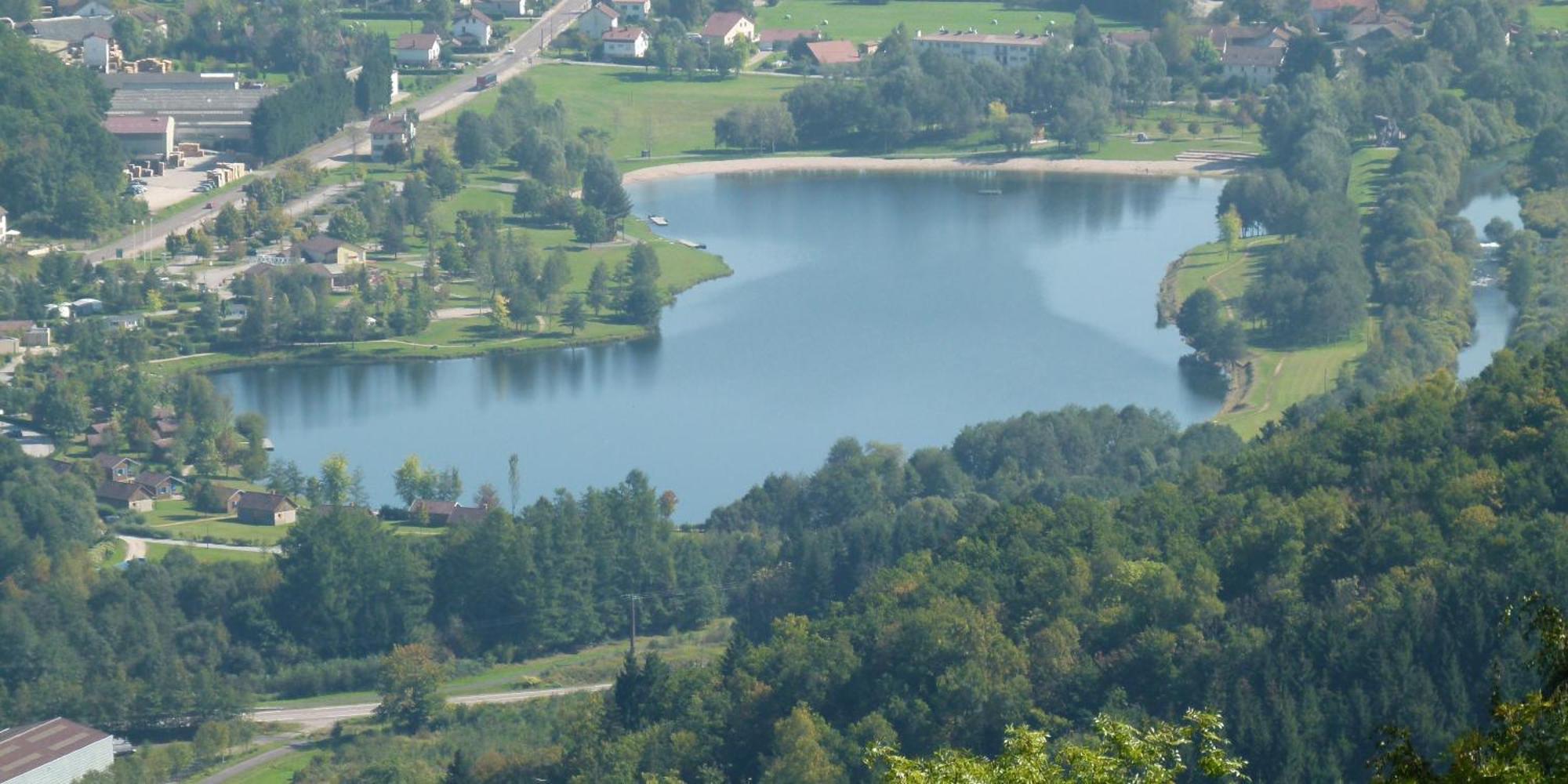 Camping Base de Loisirs du Lac de la Moselotte Saulxures-sur-Moselotte Extérieur photo