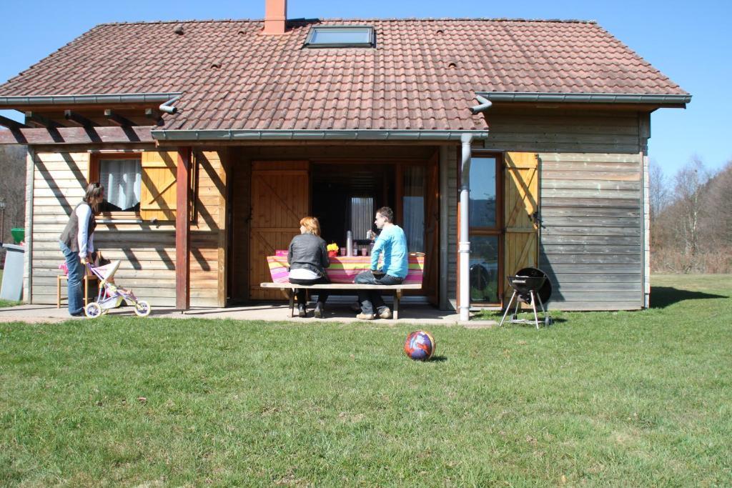Camping Base de Loisirs du Lac de la Moselotte Saulxures-sur-Moselotte Chambre photo